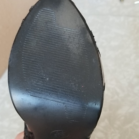 High heels (Anne Michelle) - Picture 5 of 7